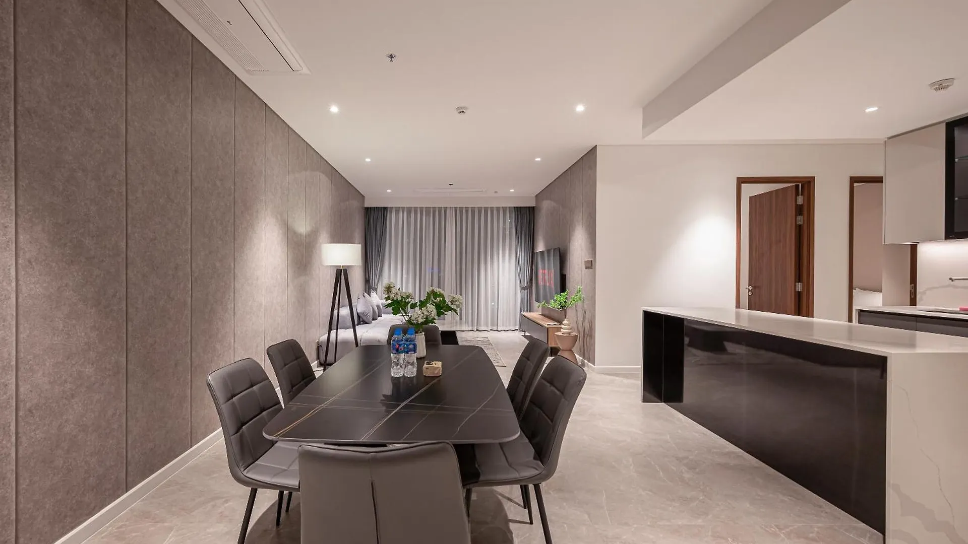 Apartment The Crest Residence Ho Chi Minh City Vietnam