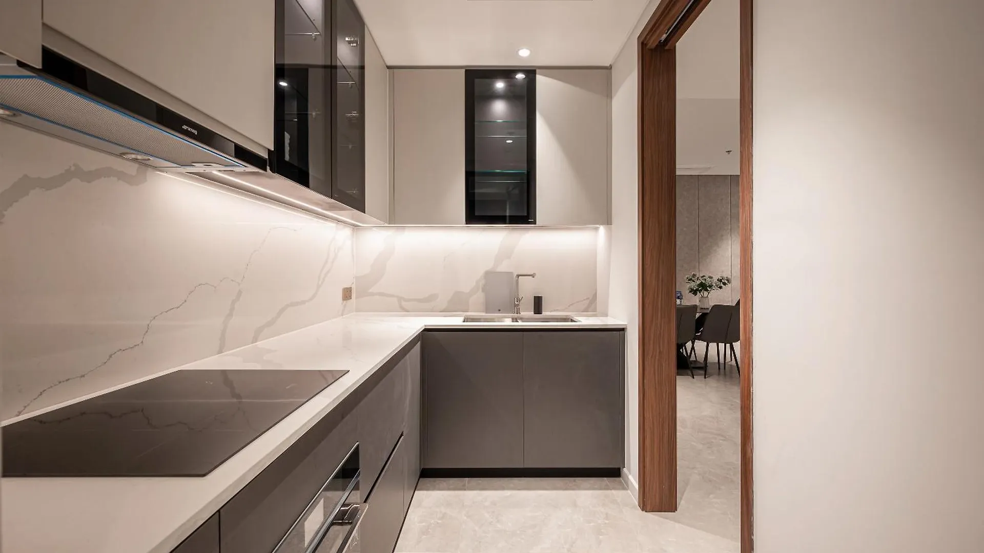 The Crest Residence Ho Chi Minh City 0*,  Vietnam