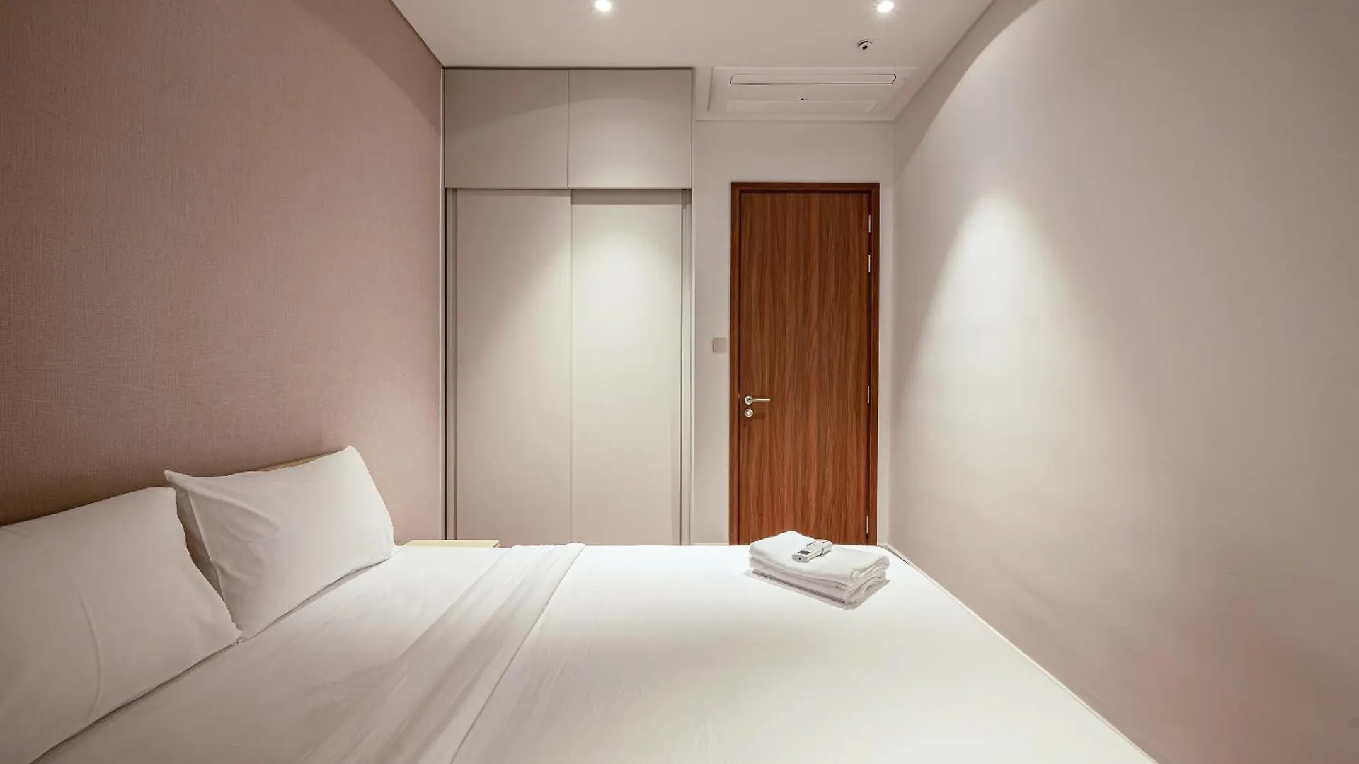 The Crest Residence Ho Chi Minh City
