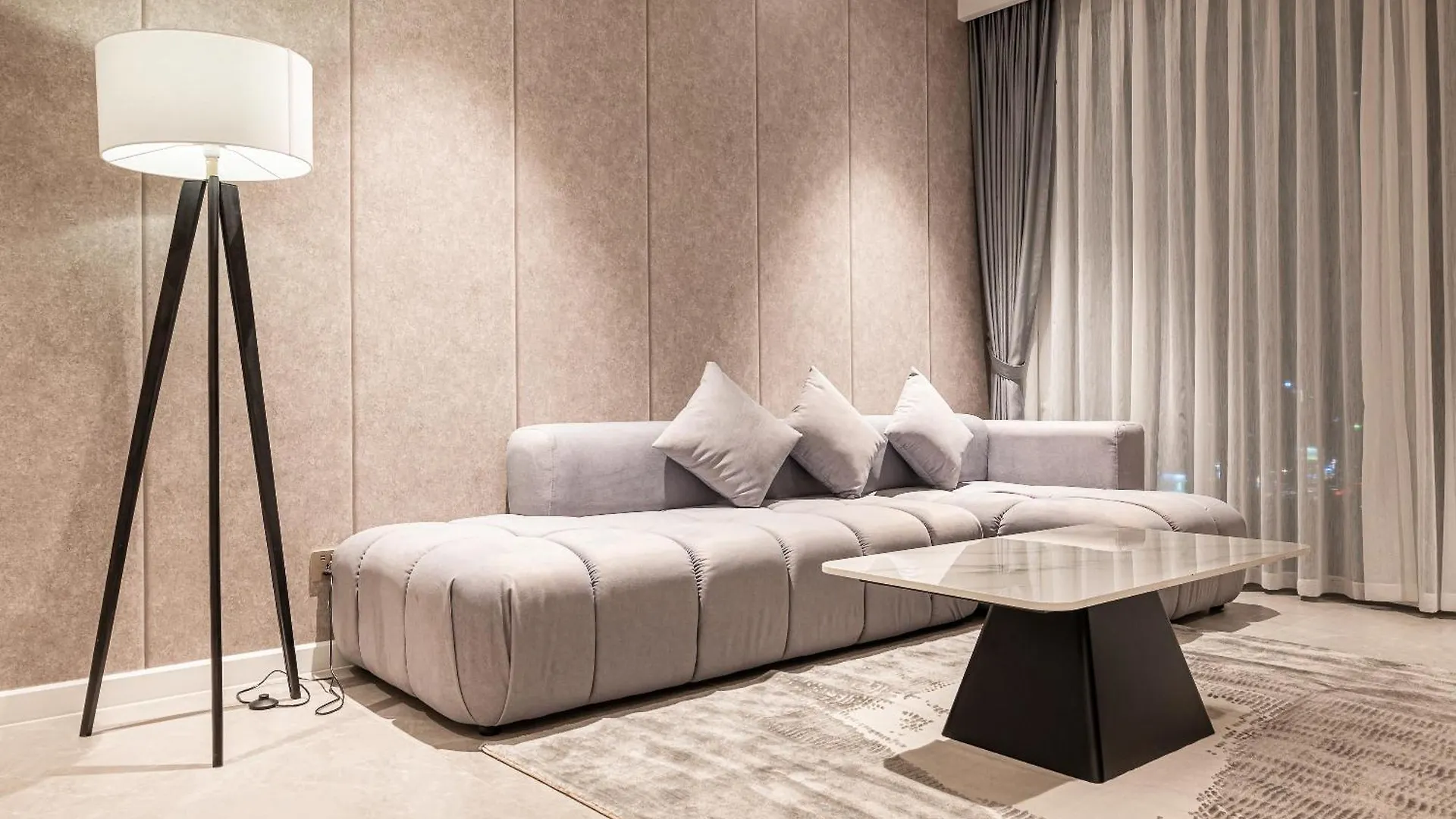 The Crest Residence Ho Chi Minh City Apartment